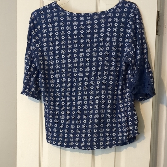 Blue Floral Women's Top - Picture 3 of 4